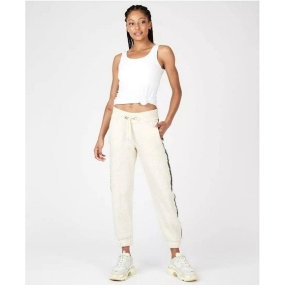 Sweaty Betty Liberate 7/8 Cuffed Trousers Joggers Tuxedo Stripe Off White - Picture 1 of 11